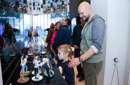 11.01.2024 За павильон Приморья на выставке «Россия» теперь можно проголосовать по QR-коду | Администрация муниципального округа город Партизанск Приморского края Официальный сайт